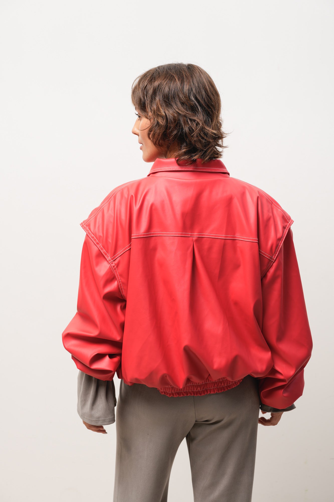 CAMPERA CUERINA ROJA