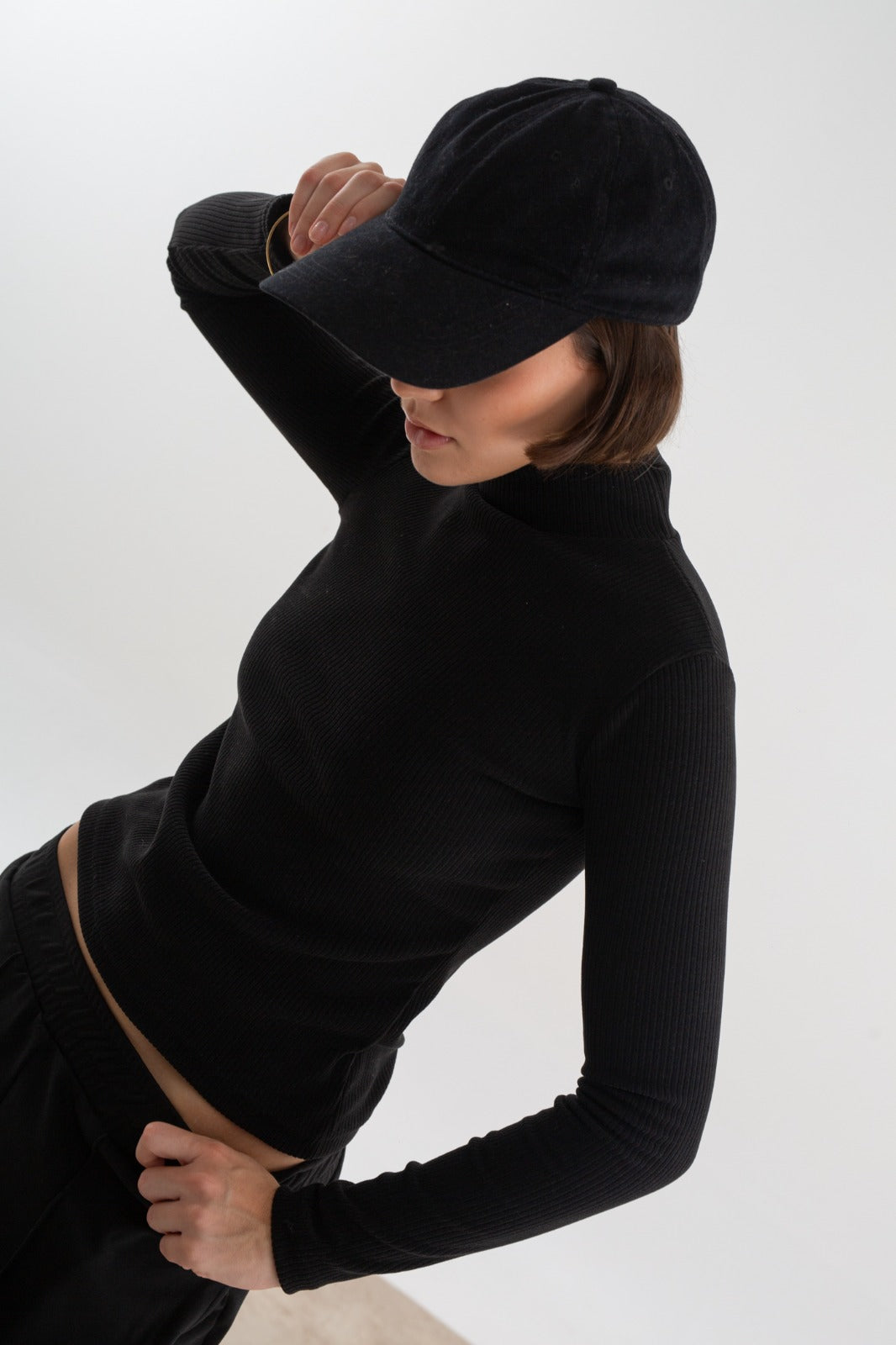 POLERA NEGRA