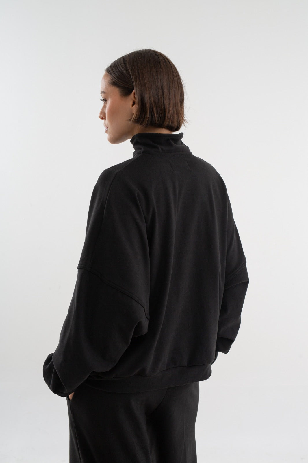 CAMPERA OSAKA NEGRA