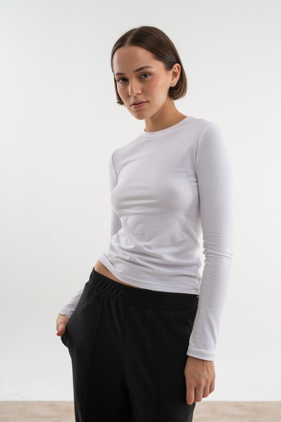 REMERA MANGA LARGA BLANCA