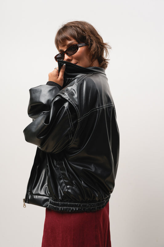 CAMPERA CUERINA NEGRA
