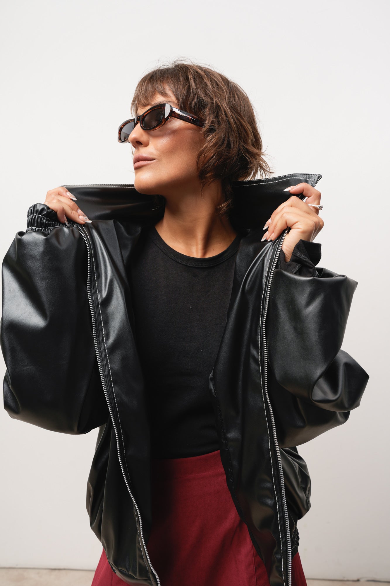 CAMPERA CUERINA NEGRA