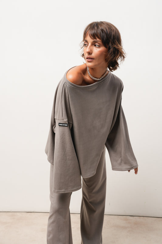 BUZO COMFY GRIS