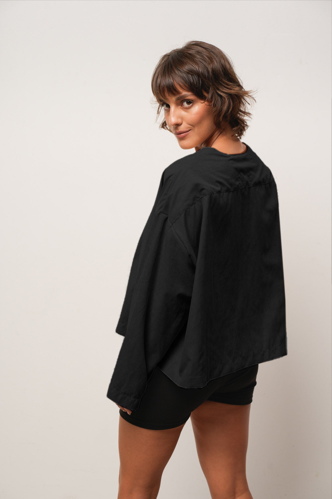 BLUSA NEGRA