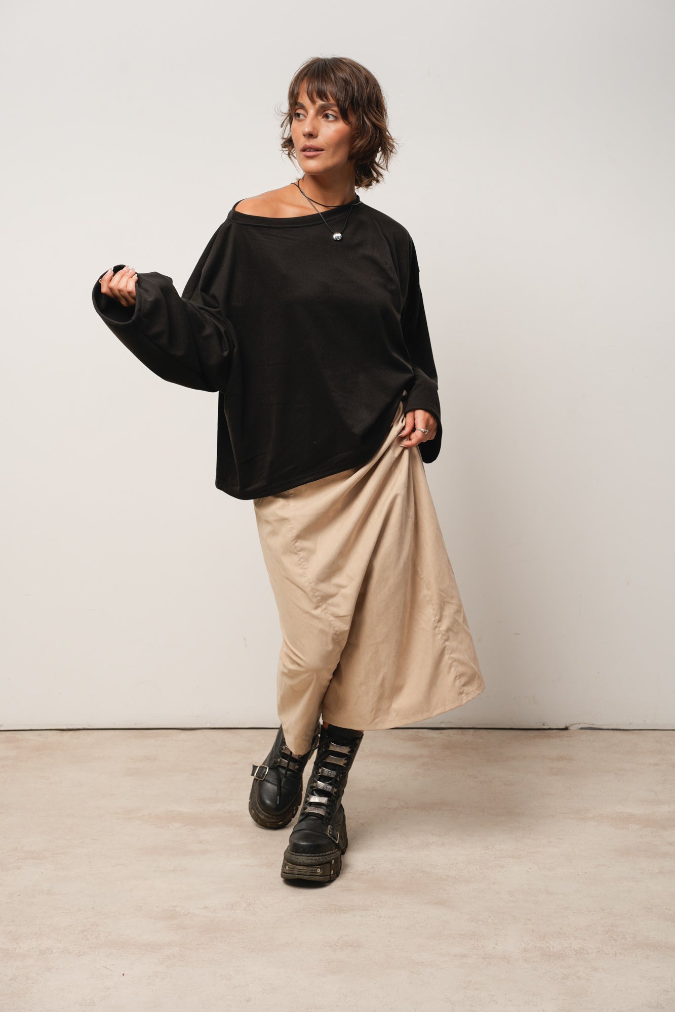 POLLERA BEIGE
