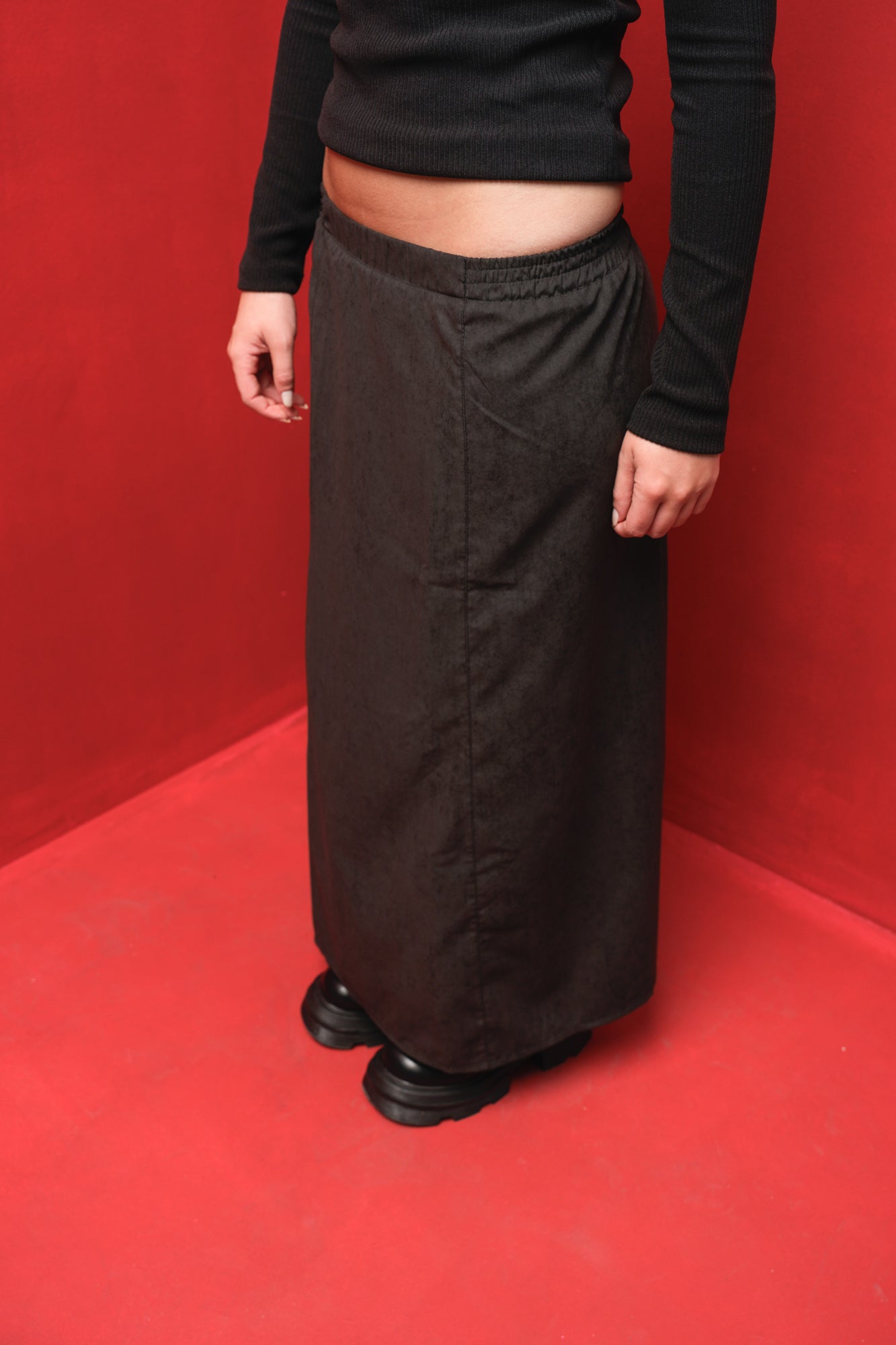 POLLERA NEGRA